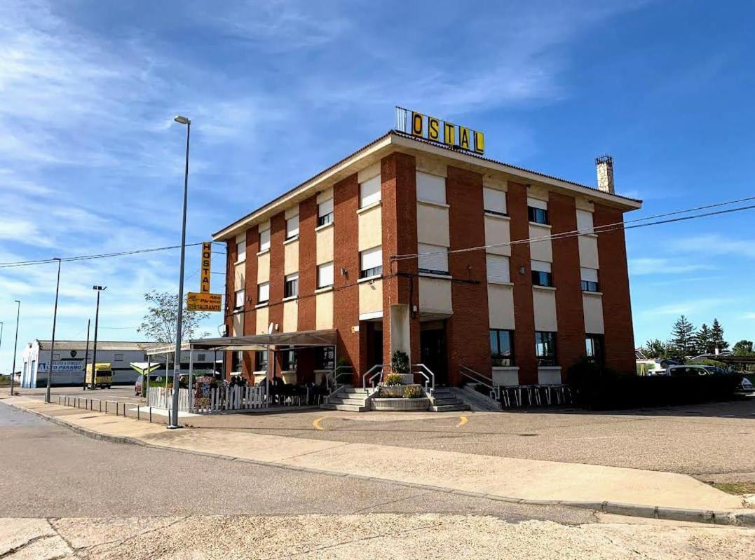 Hostal Alto Paramo Villadangos del Páramo Extérieur photo